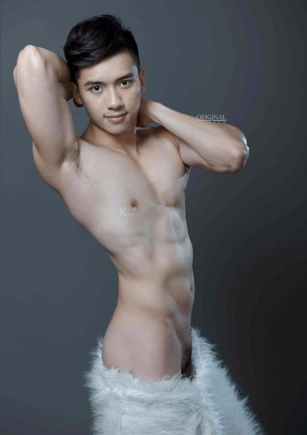 Original-Photo-1.1-原色-1-陽光美型男-趙赫尹-1